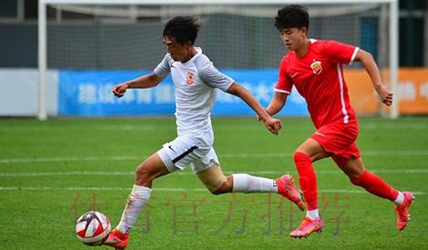参赛球队多样 中国青少年足球联赛向高校敞开大门 参赛球队多样 中国青少年足球联赛向高校敞开大门