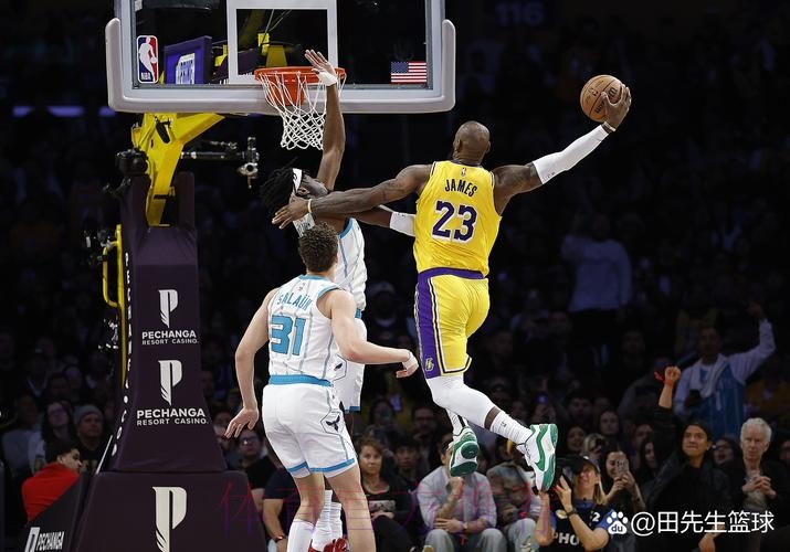 镇守禁区！马威全场6投5中，得到16分8篮板2抢断3盖帽